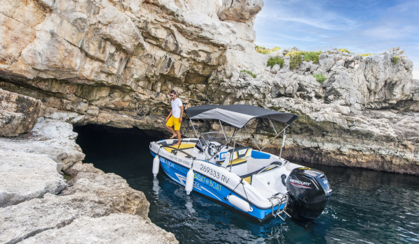 Boat Ride Around Rovinj Islands