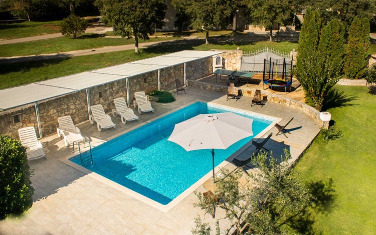 VILLA FJORD Two-Bedroom Apartment 2