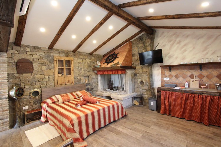 MIDEA 2 Comfort Studiowohnung mit Terrasse 5